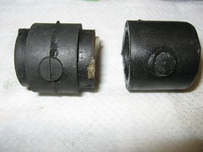 Steering column bush-new Vs old 001.jpg and 